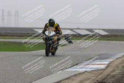 media/Nov-30-2025-TrackDaz (Sun) [[d8b22663df]]/B Group/Session 5 (Wheelie Bump)/